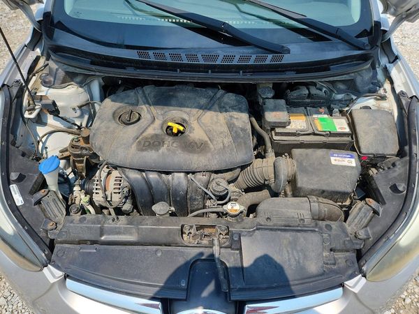 2016 HYUNDAI ELANTRA