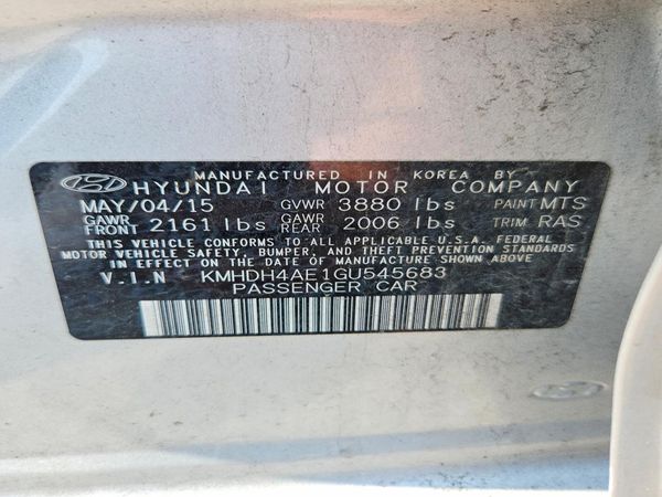 2016 HYUNDAI ELANTRA