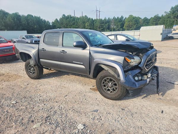 2018 TOYOTA TACOMA