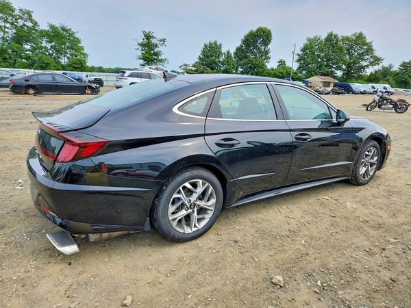 2023 HYUNDAI SONATA