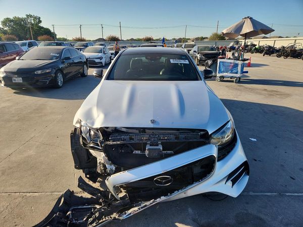 2019 MERCEDES-BENZ E