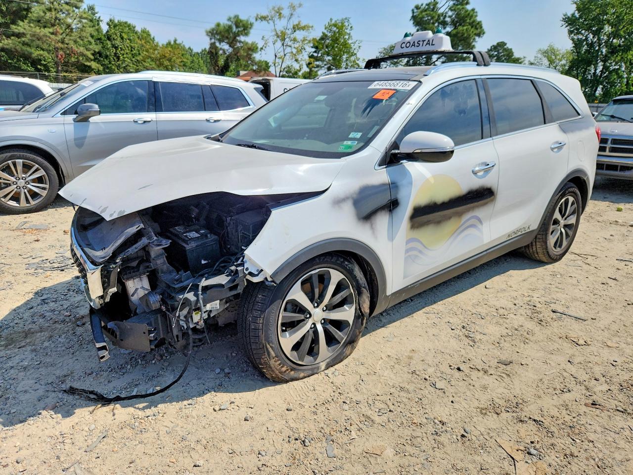2016 KIA SORENTO EX — Front 3/4
