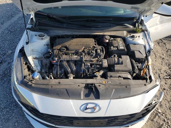 2021 HYUNDAI ELANTRA