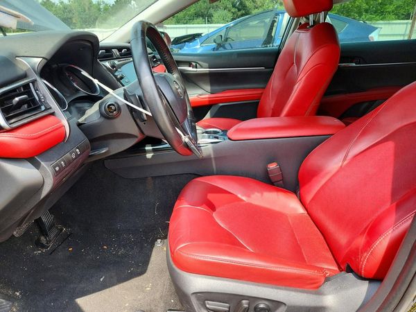 2020 TOYOTA CAMRY