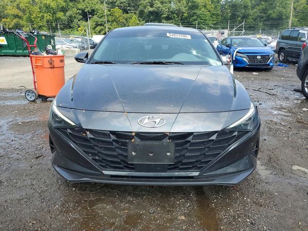 2023 HYUNDAI ELANTRA SEL w/Convenience Pkg
