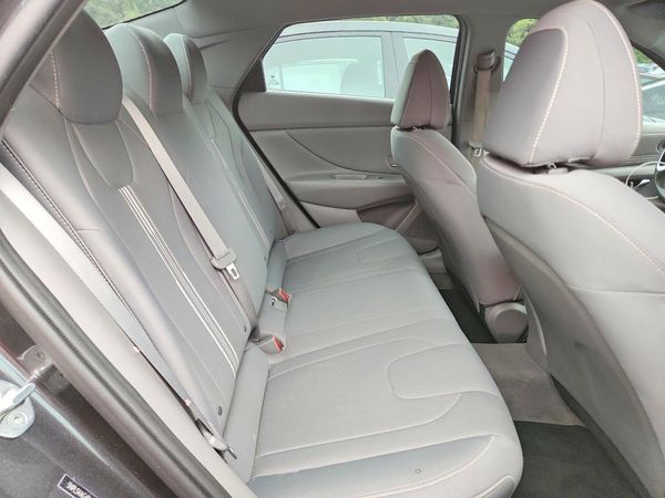 2023 HYUNDAI ELANTRA SEL w/Convenience Pkg