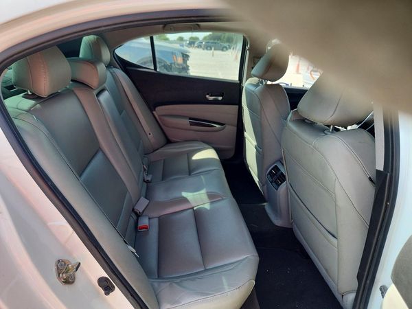 2017 ACURA TLX Base