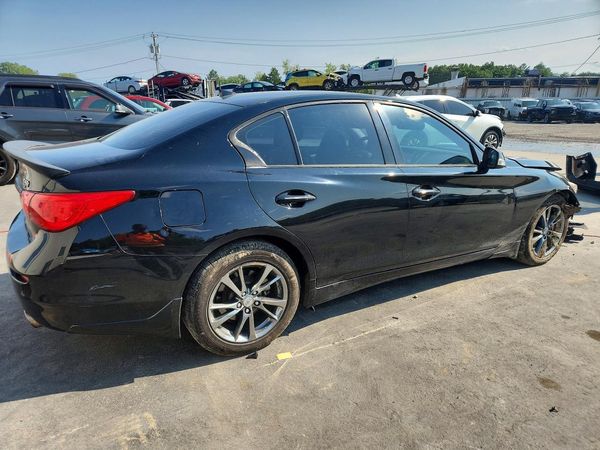 2017 INFINITI Q50
