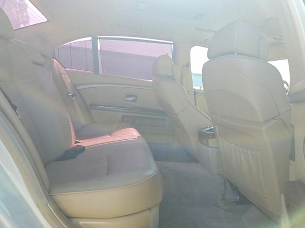 2012 BMW 7 SERIES