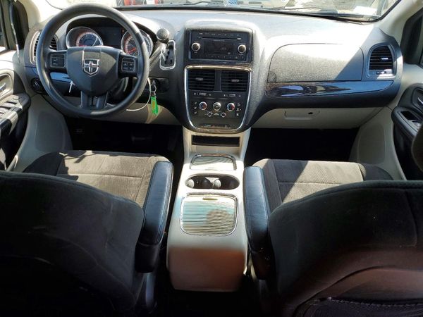2013 DODGE GRAND CARAVAN SXT