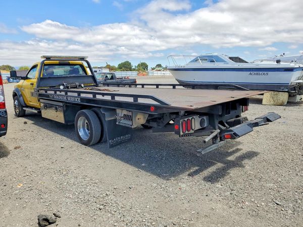 2018 RAM 5500 REG CAB CHASSIS