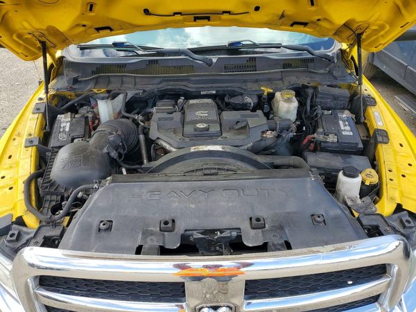 2018 RAM 5500 REG CAB CHASSIS