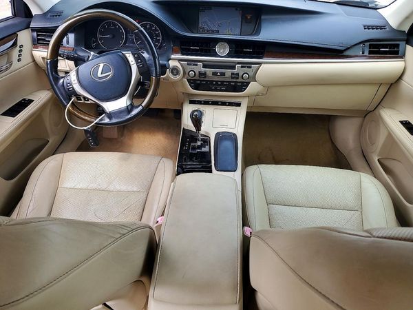 2015 LEXUS ES
