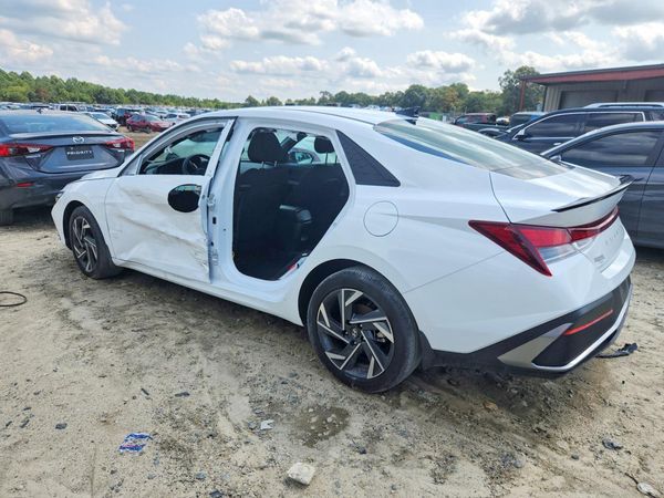 2025 HYUNDAI ELANTRA
