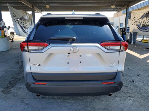 2025 TOYOTA RAV4 LE
