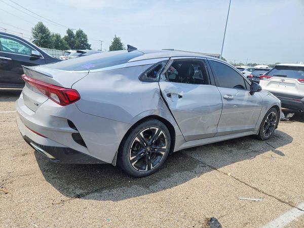 2021 KIA K5 GT-Line