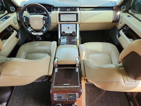 2019 LAND ROVER RANGE ROVER