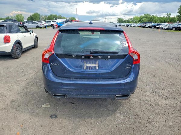 2015 VOLVO V60 Premier+ (non R design)