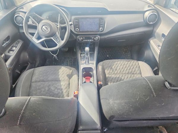 2022 NISSAN KICKS SV