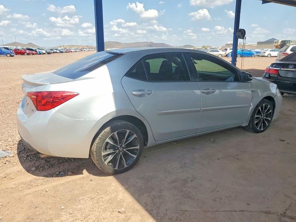 2017 TOYOTA COROLLA