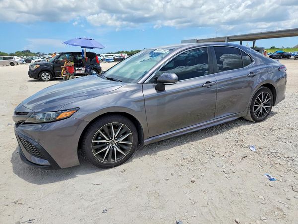 2023 TOYOTA CAMRY