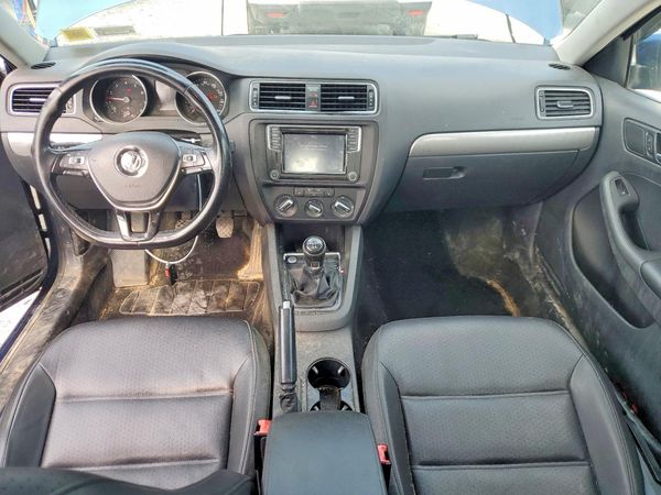 2017 VOLKSWAGEN JETTA SE
