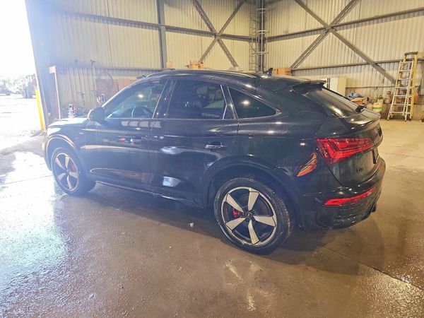 2024 AUDI Q5 S Line quattro Premium