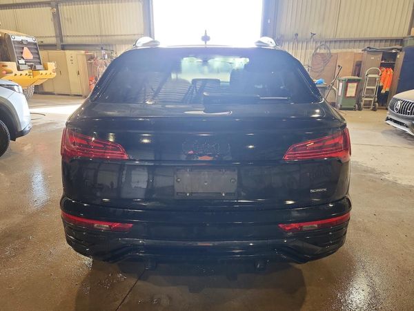 2024 AUDI Q5 S Line quattro Premium