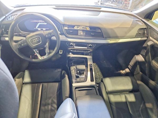 2024 AUDI Q5 S Line quattro Premium