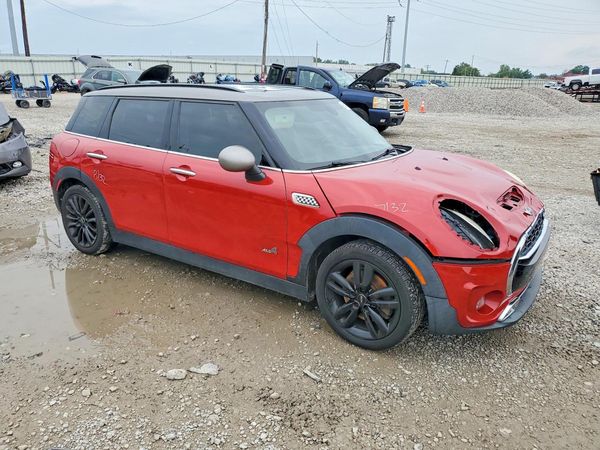 2017 MINI COOPER