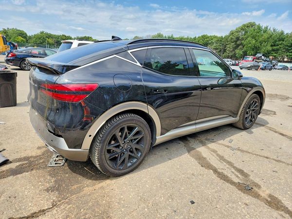 2023 GENESIS GV60 Advanced