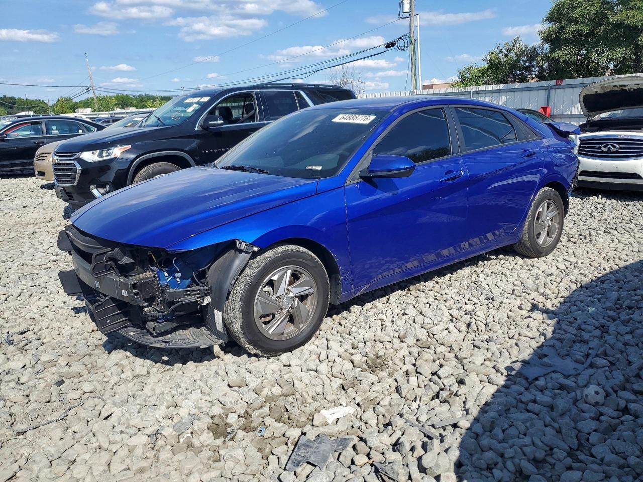 2025 HYUNDAI ELANTRA SE