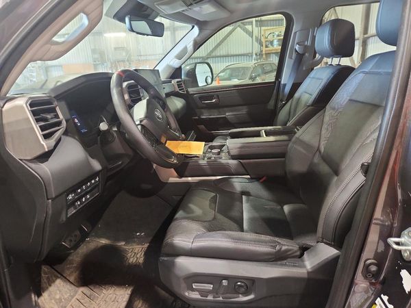 2023 TOYOTA TUNDRA