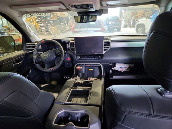 2023 TOYOTA TUNDRA