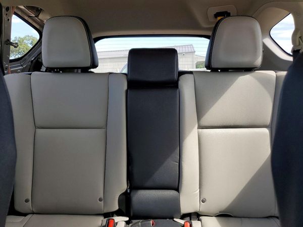 2017 TOYOTA RAV4 Ltd/SE Platinum