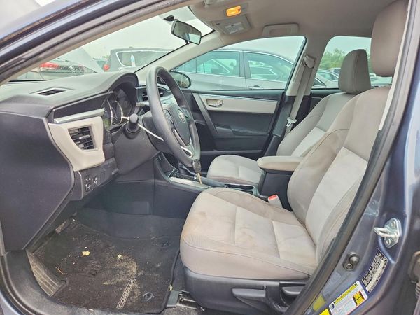 2015 TOYOTA COROLLA