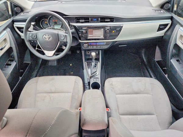2015 TOYOTA COROLLA