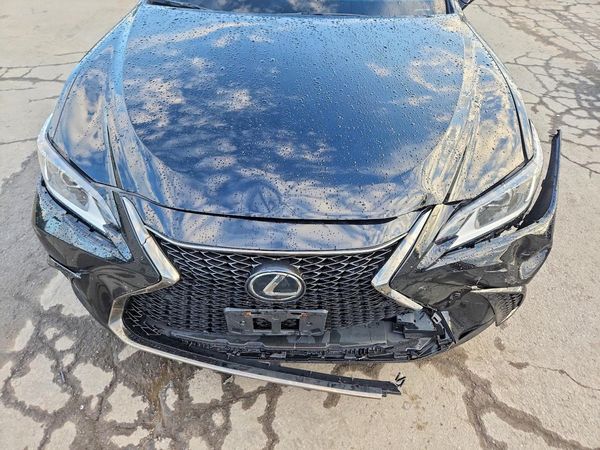 2022 LEXUS ES 350 F Sport Handling