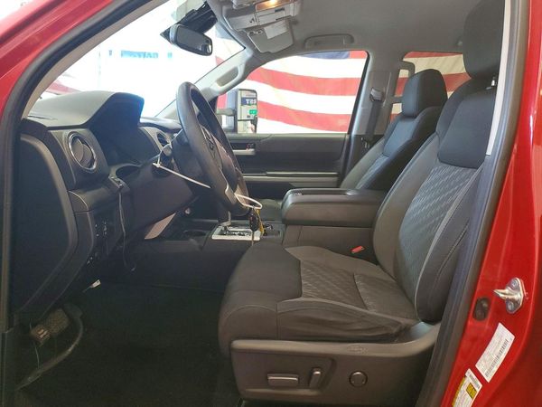 2019 TOYOTA TUNDRA SR5 Grade