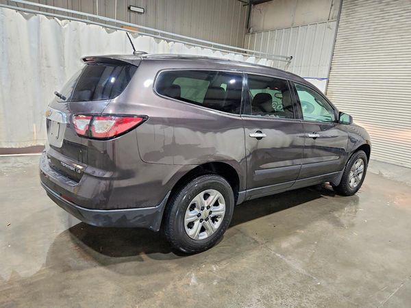 2016 CHEVROLET TRAVERSE LS