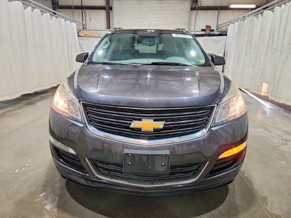 2016 CHEVROLET TRAVERSE LS