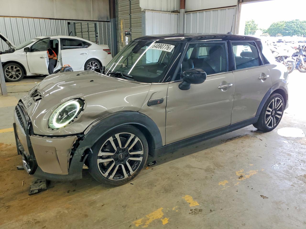 2022 MINI COOPER