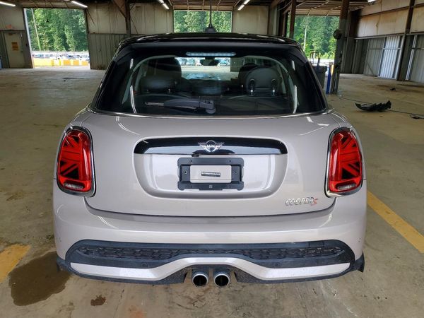 2022 MINI COOPER