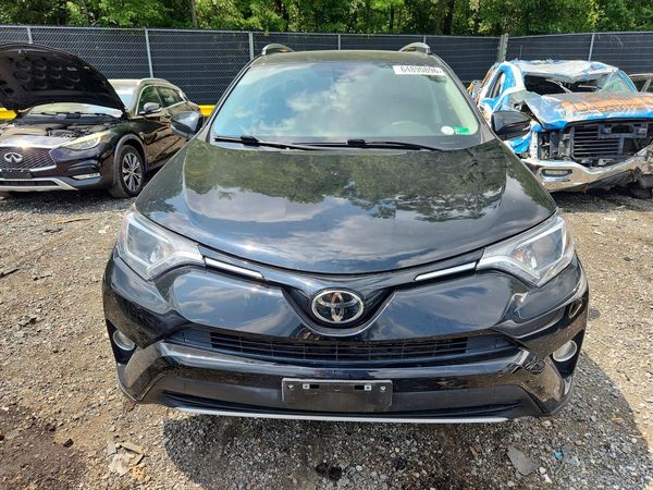 2018 TOYOTA RAV4