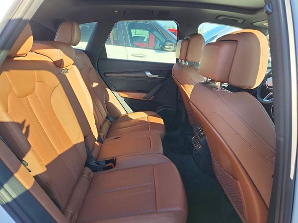 2021 AUDI Q5 S Line quattro Technik