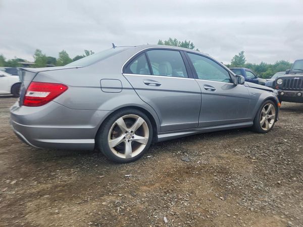 2014 MERCEDES-BENZ C C250
