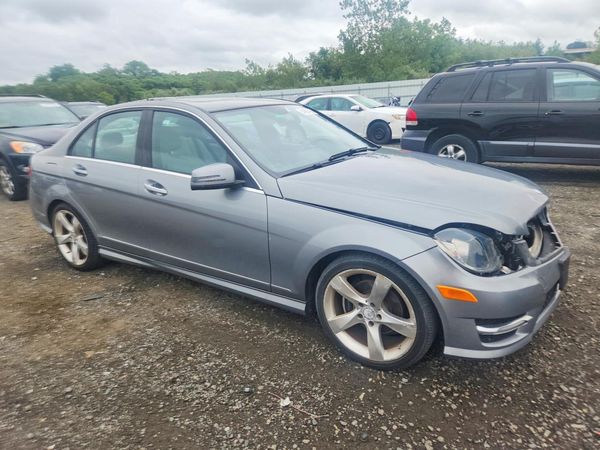 2014 MERCEDES-BENZ C C250