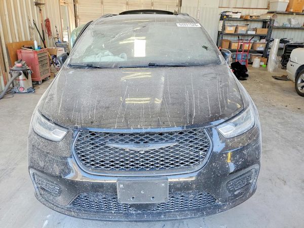2021 CHRYSLER PACIFICA Limited