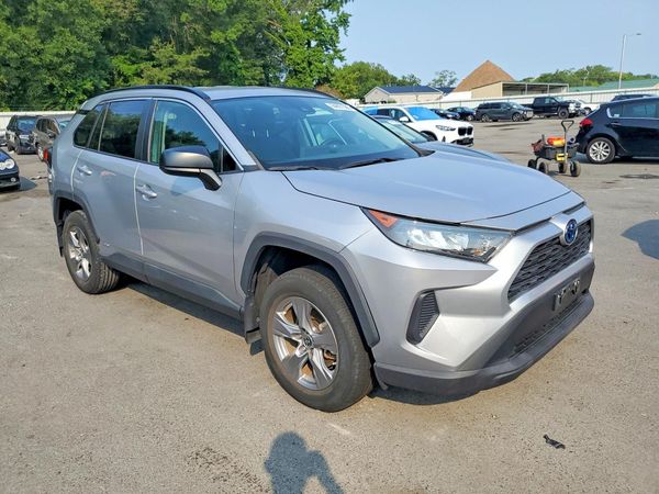 2022 TOYOTA RAV4 LE