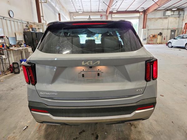 2025 KIA SORENTO S